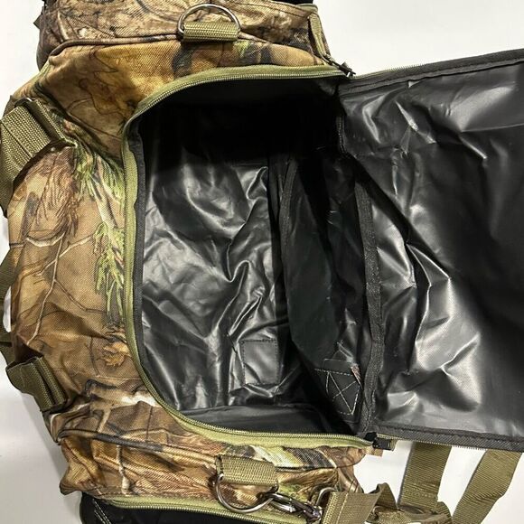 Bird and Buck Hunters Camouflage Duffle Bag - Picture 8 of 10